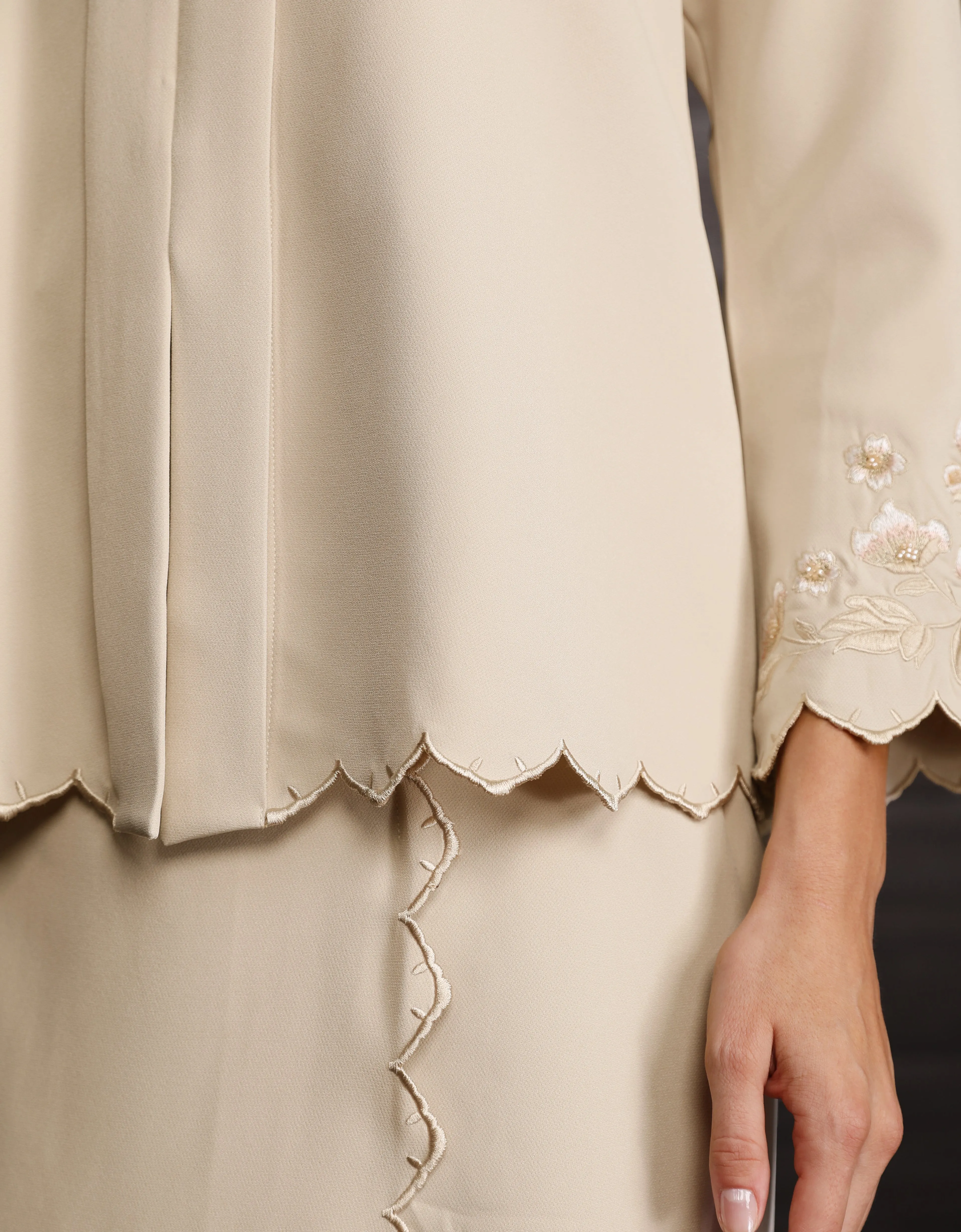 BAJU KEBAYA JOSELLE (NUDE)