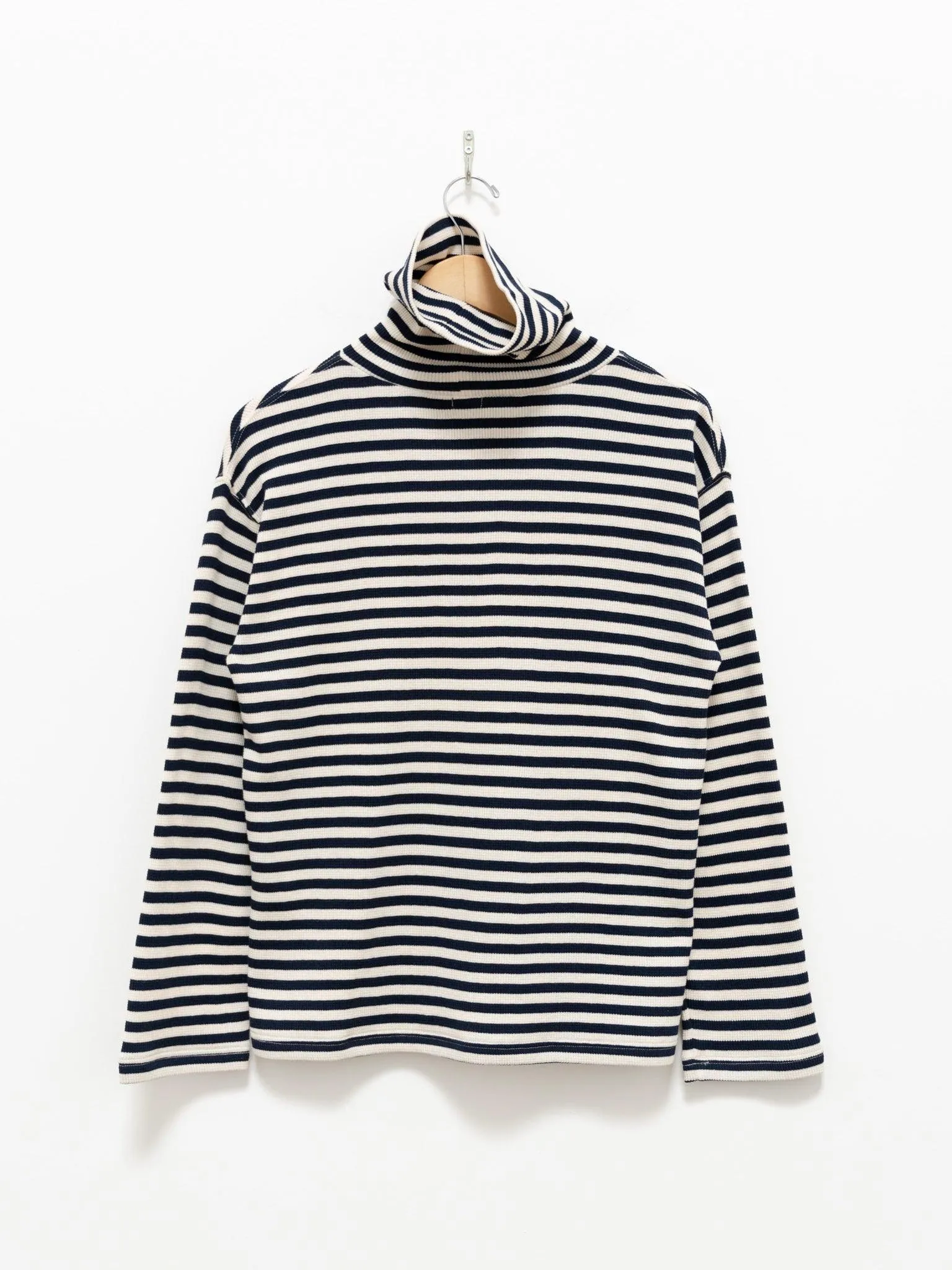 Cotton Waffle Turtleneck Knit - Natural x Navy