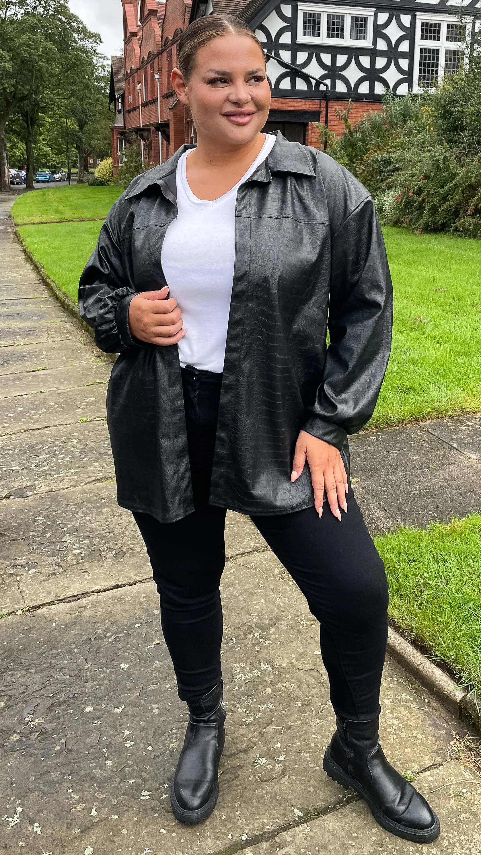 CurveWow Croc Shacket Black