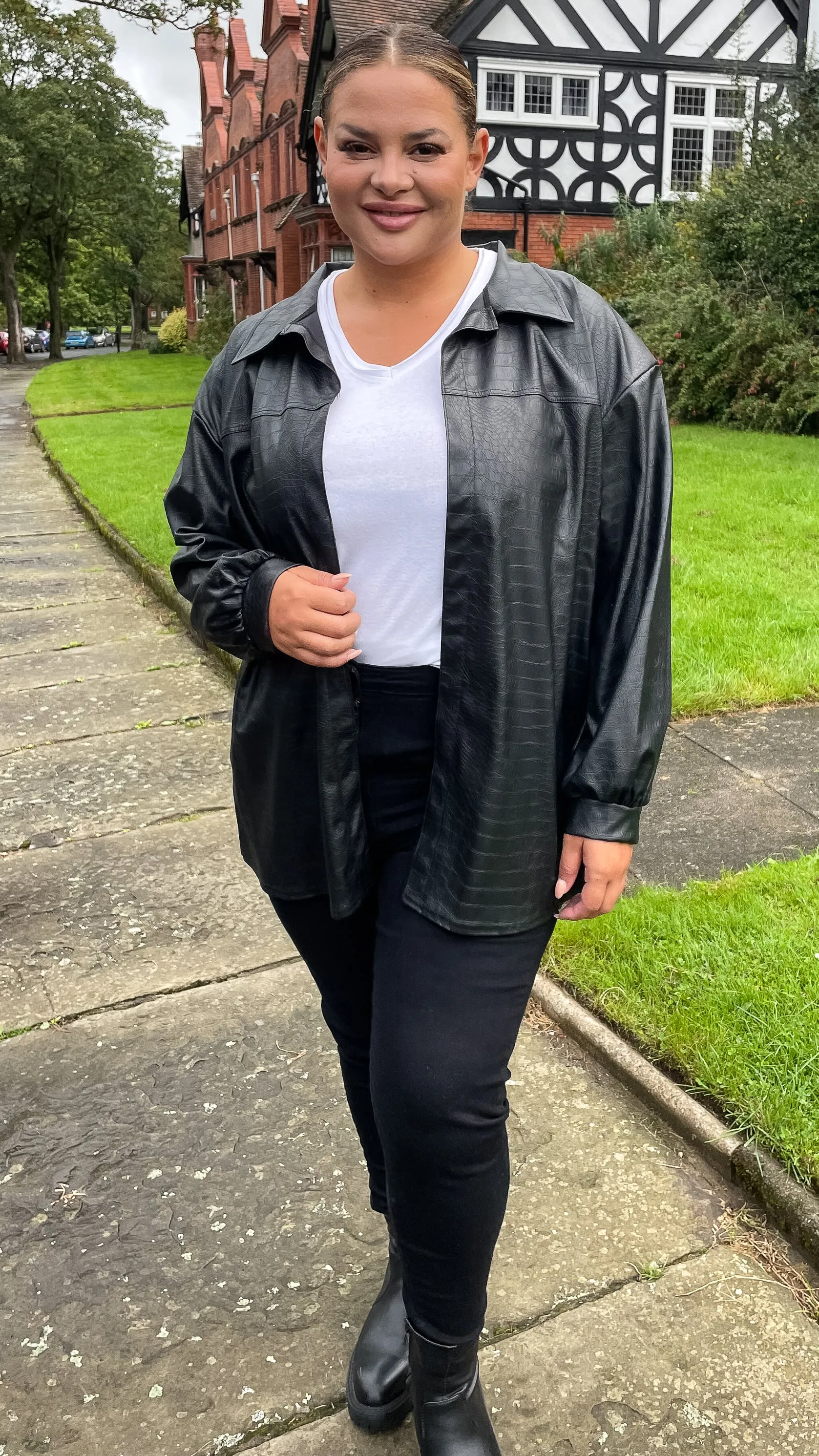CurveWow Croc Shacket Black