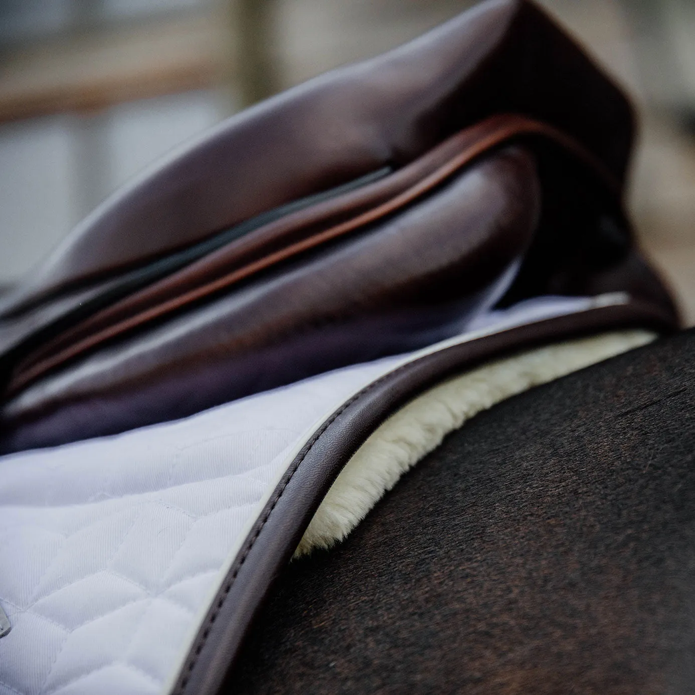 Kentucky Horsewear Skin Friendly Star Quilt Jumping Saddle Cloth - White