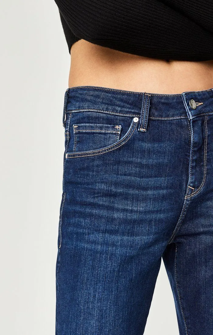 NIKI STRAIGHT CROP IN DARK INDIGO BLOCKING