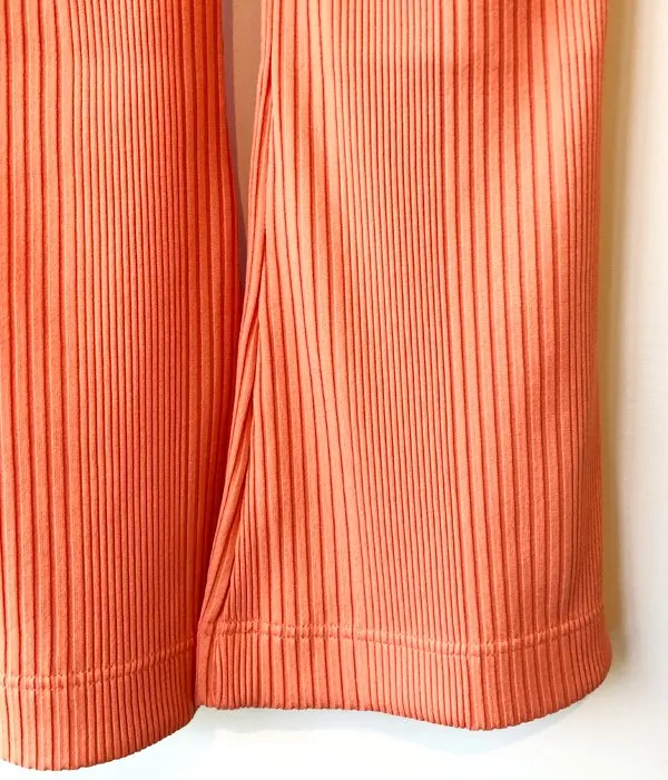 PHEENY/Pe/C RANDOM RIB FLARED PANTS(ORANGE)