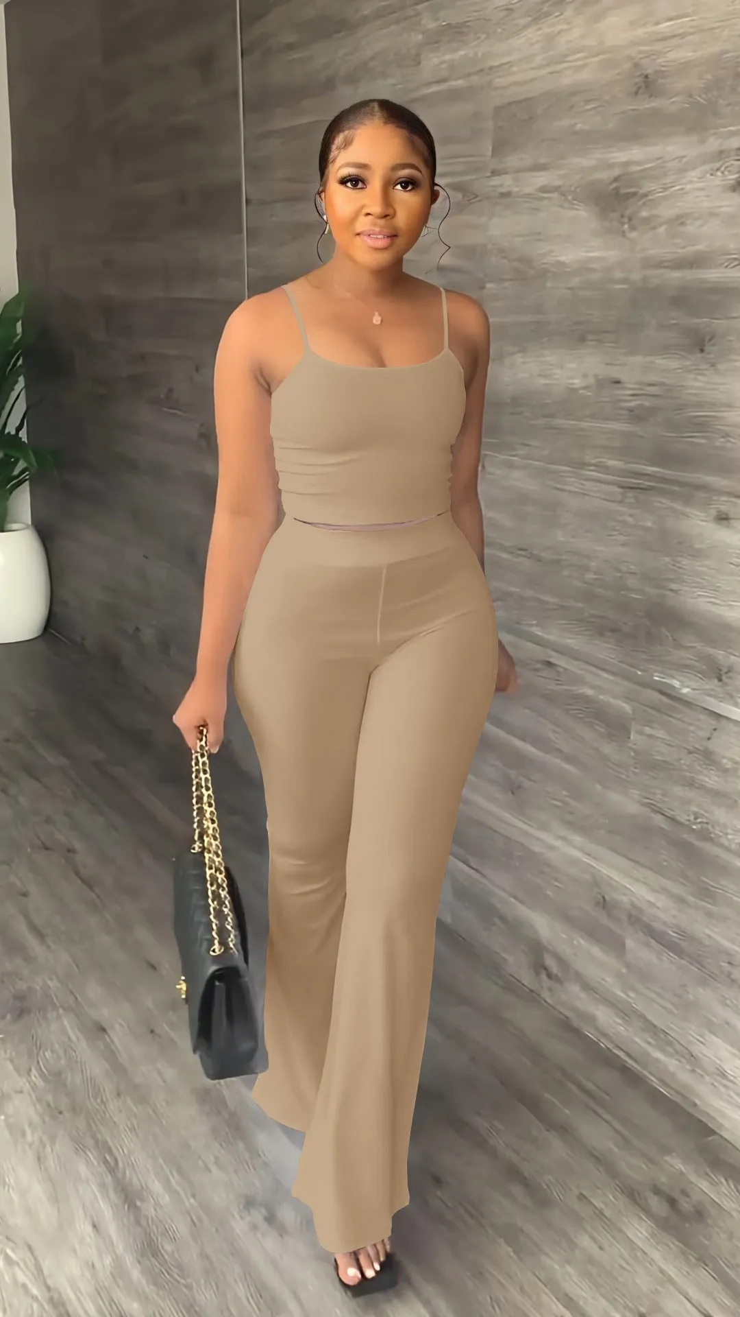 Solid color suspender flared pants fashion set AY2881