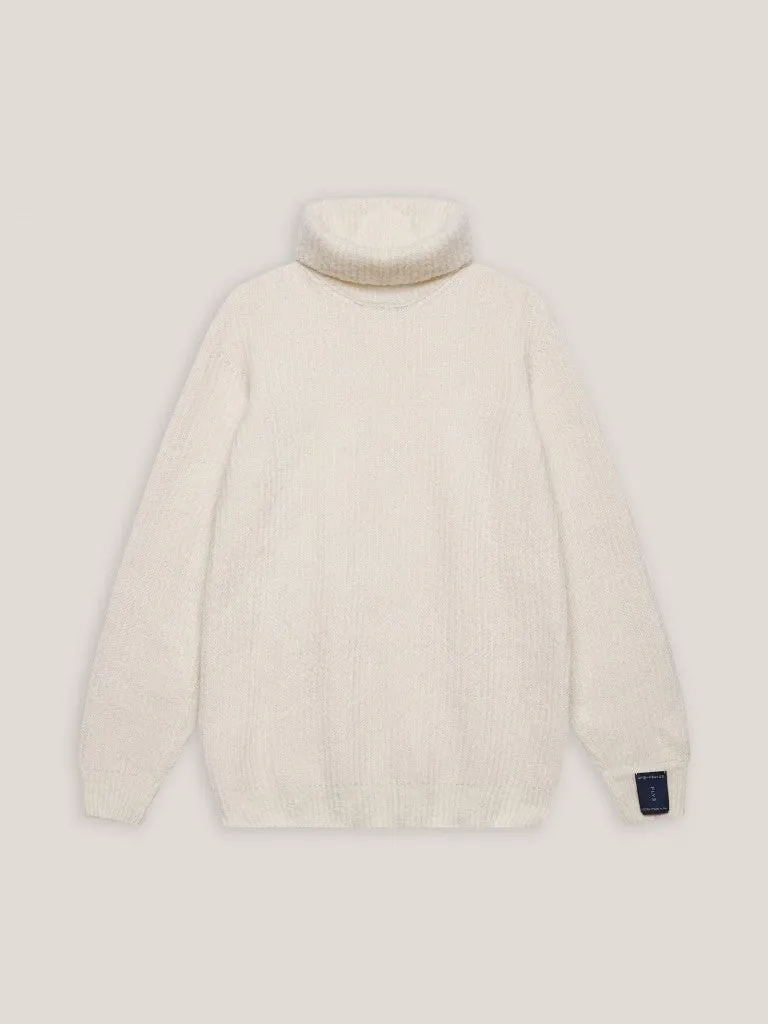 Turtleneck in bouclè wool - Ecru