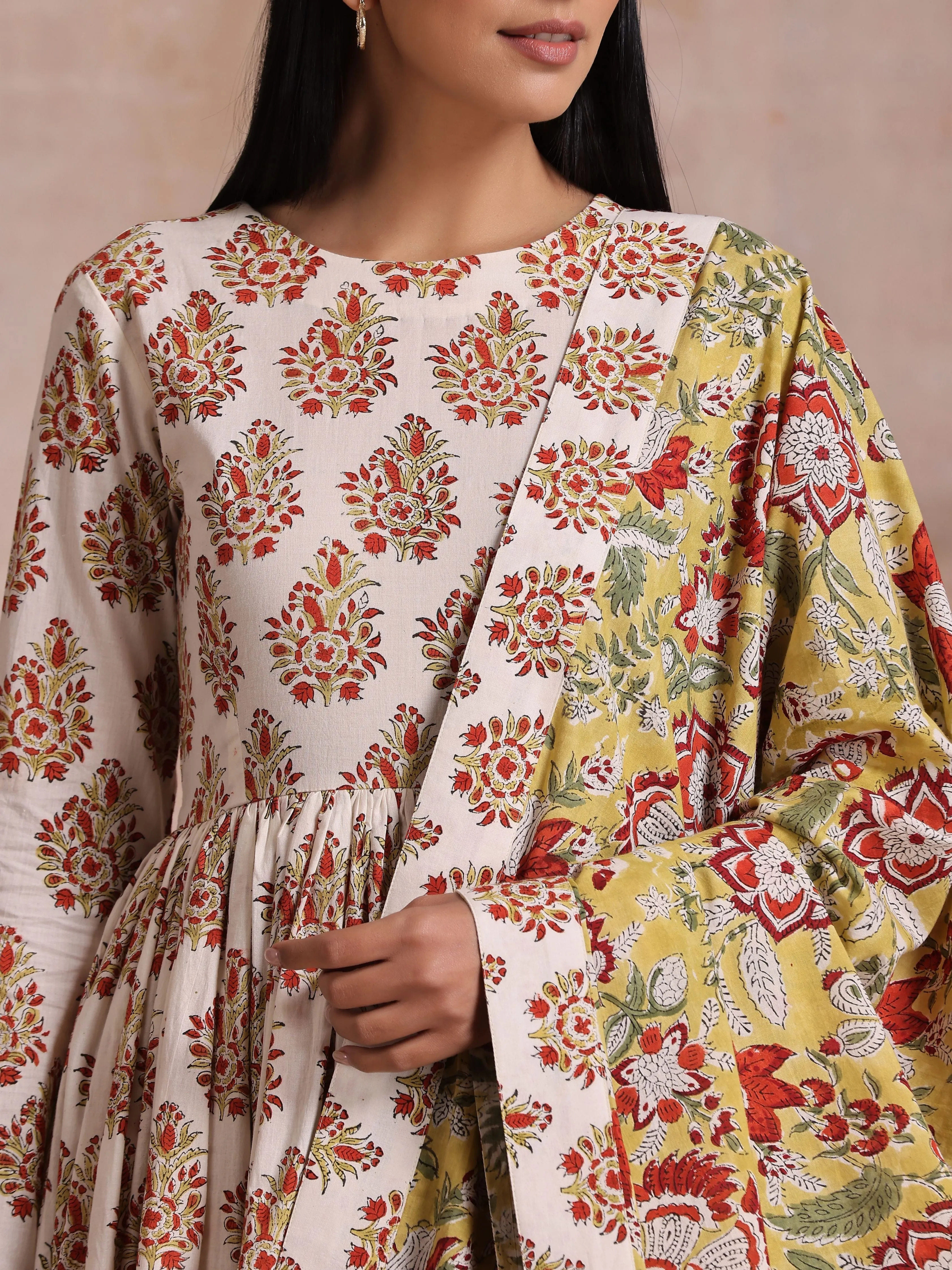 White With Red Yellow Buta Block Print Cotton Kurta Pant Dupatta Set